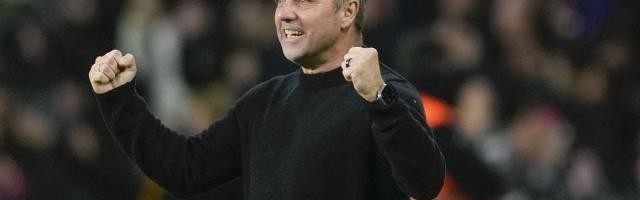 弗利克：红牌改变比赛形势 我们在进攻中拼尽全力