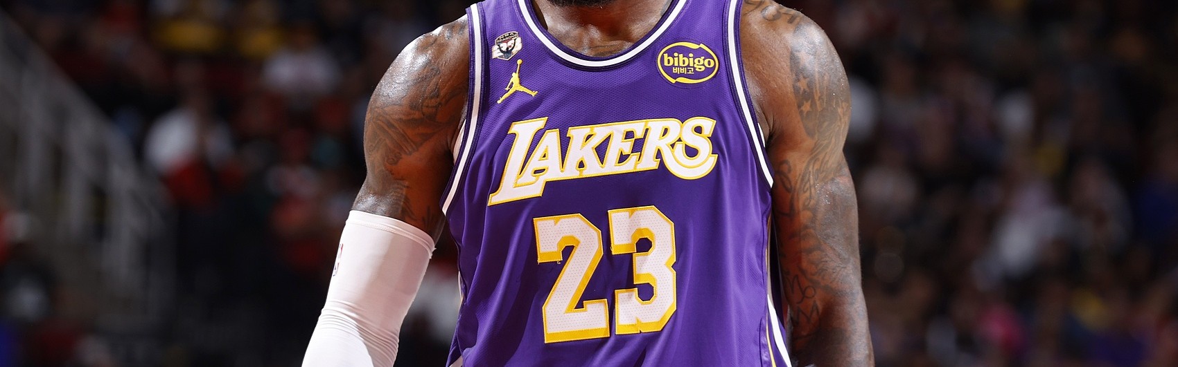 年度赛事赛程-A·史密斯：湖蜜永远无法像骑蜜那样爱戴老詹 他不是科比&amp;魔术师